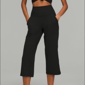 Lululemon align cropped wide leg pants